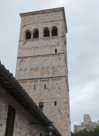4.Cathedral of San Rufino